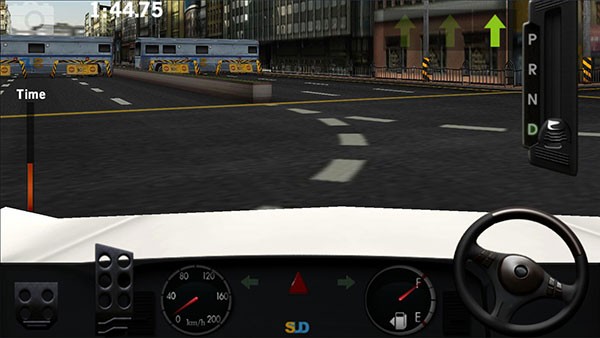 駕駛達(dá)人比賽教程